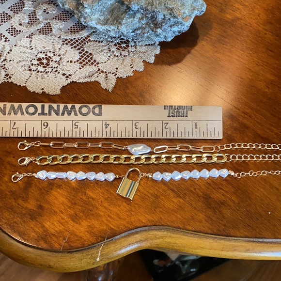 Baroque pearl bracelet set, gold tone 6.75-8.75” - Picture 7 of 7